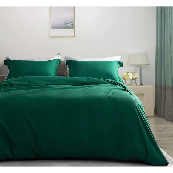 Other - King size 3 piece duvet set NWT